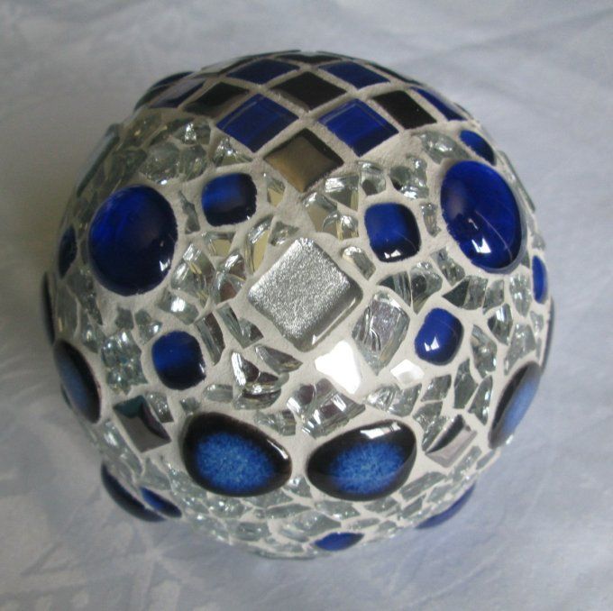 Grande Boule décorative Bleu Luzien et Argent
